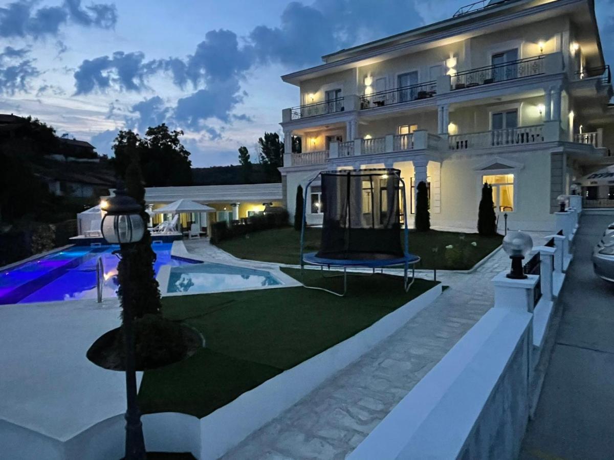 Hotel Aleksion Palace